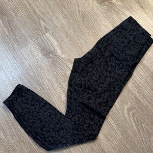 lululemon athletica Black leopard Leggings 25”